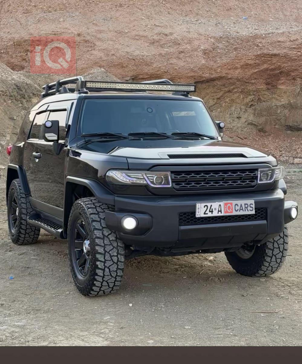 تويوتا إف جي كروزر